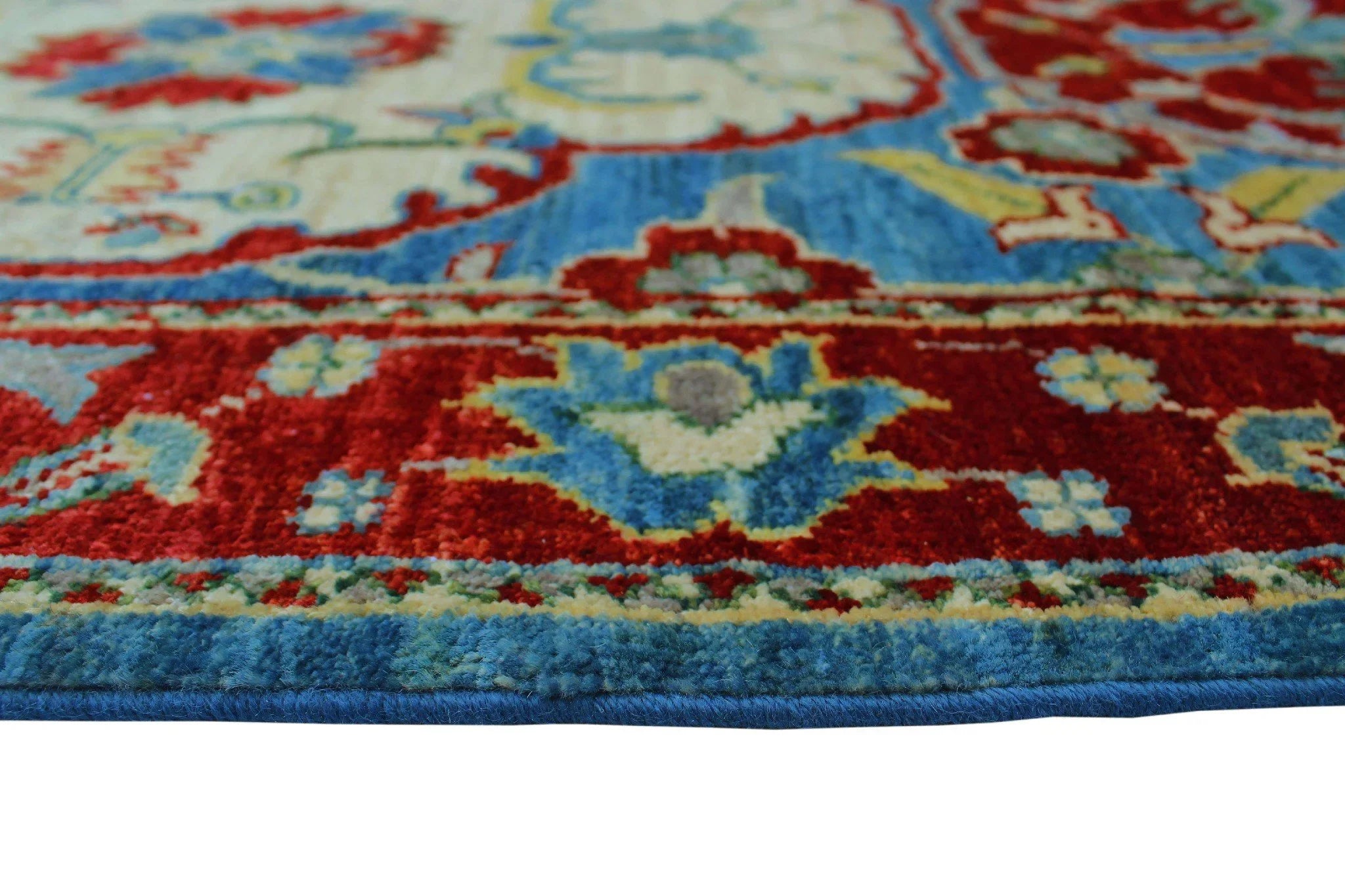 9'10" Lt. Runner, 2'10" x Aria Blue/Red Melba