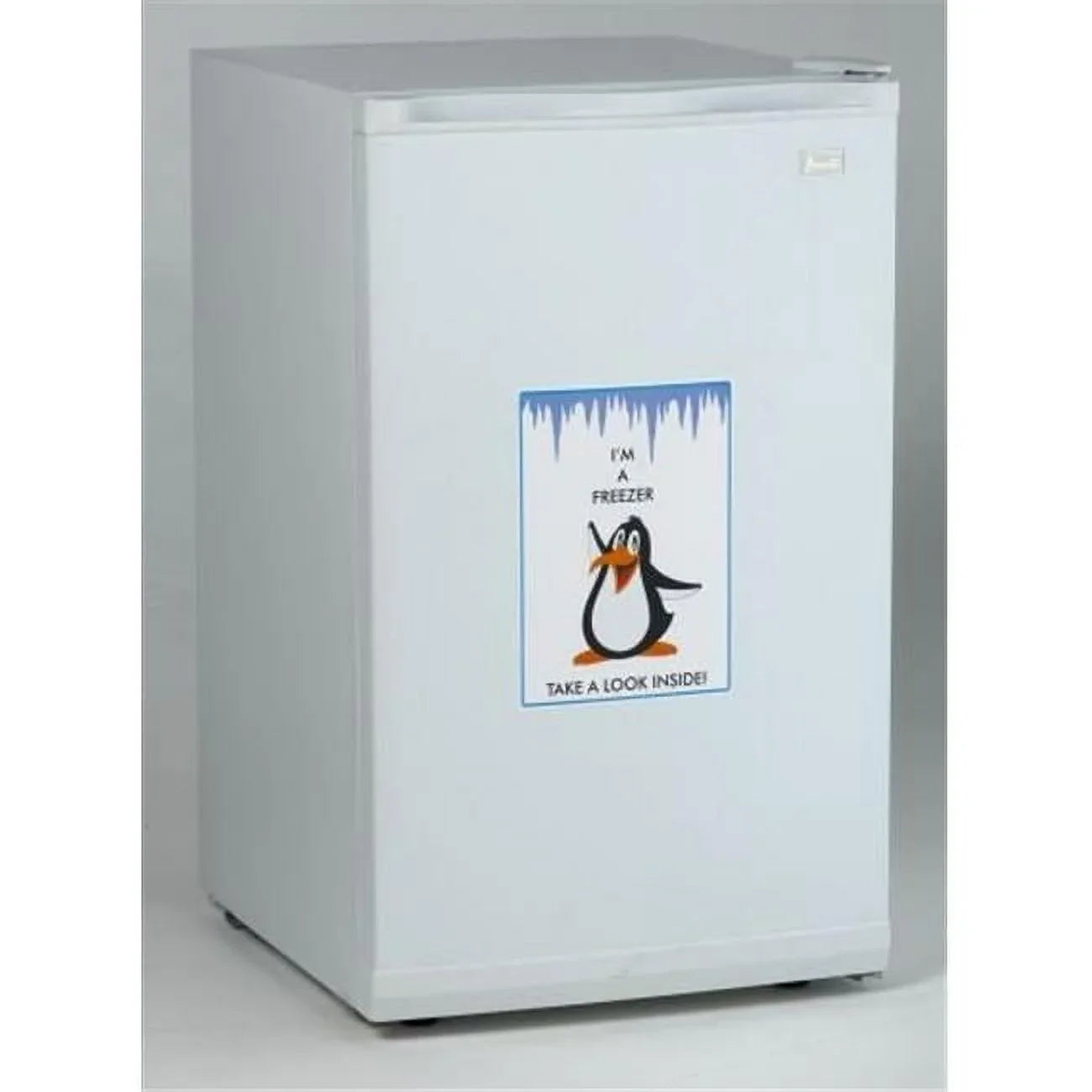 Vertical White 2.8 Avanti - cuft Avanti White Freezer