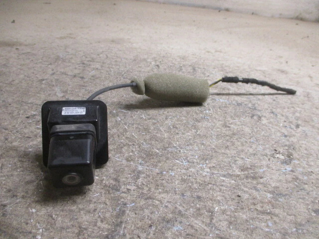 Up OEM -Benz LKQ E-Class (Good) Camera View Rear Pre-Owned Back