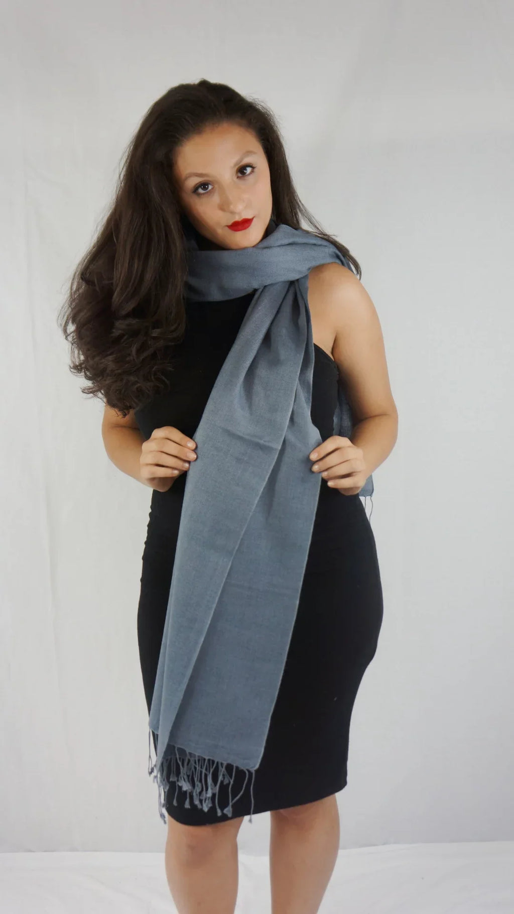 Shawl/Shawls/Scarf/Scarves/Wrap/Stole/Muffler/Cape/Ruana/Blanket/Throw/Pashmina Shawl/Cashmere Scarf/Wool/Silk (Slate Grey Shawl) Regular