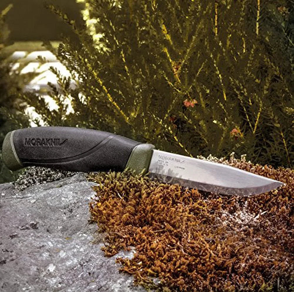Companion Blade Green Knife Steel with Fixed Blade, 4.1-Inch, Military exterior Morakniv Carbon