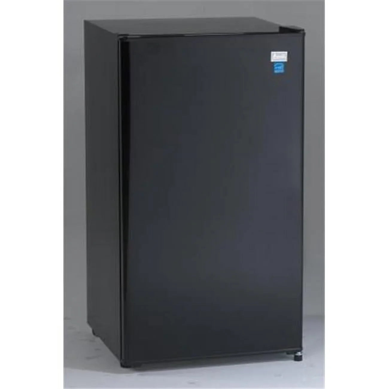 Refrigerator Black Avanti ft. 3.2 All cu