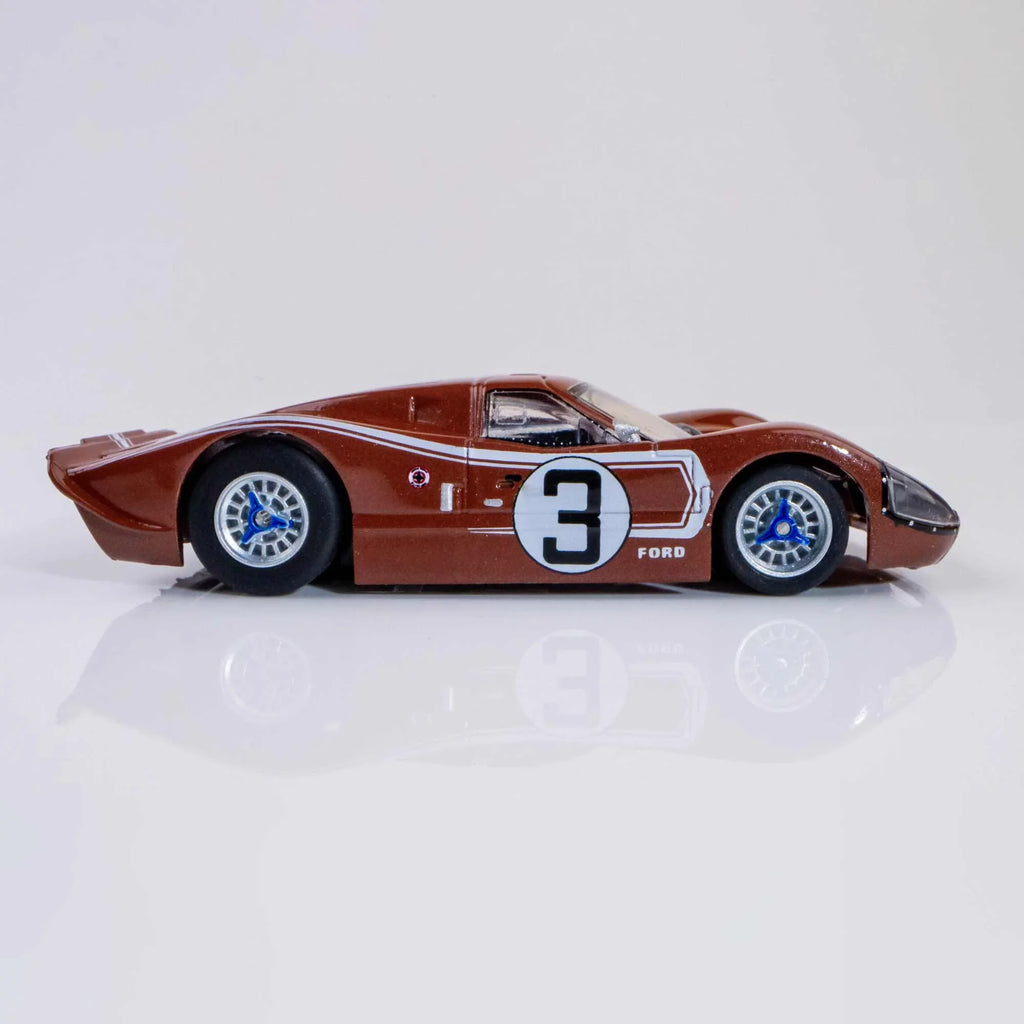 IV GT40 Racing HO Scale No.3 Car LeMans Slot AFX Mark
