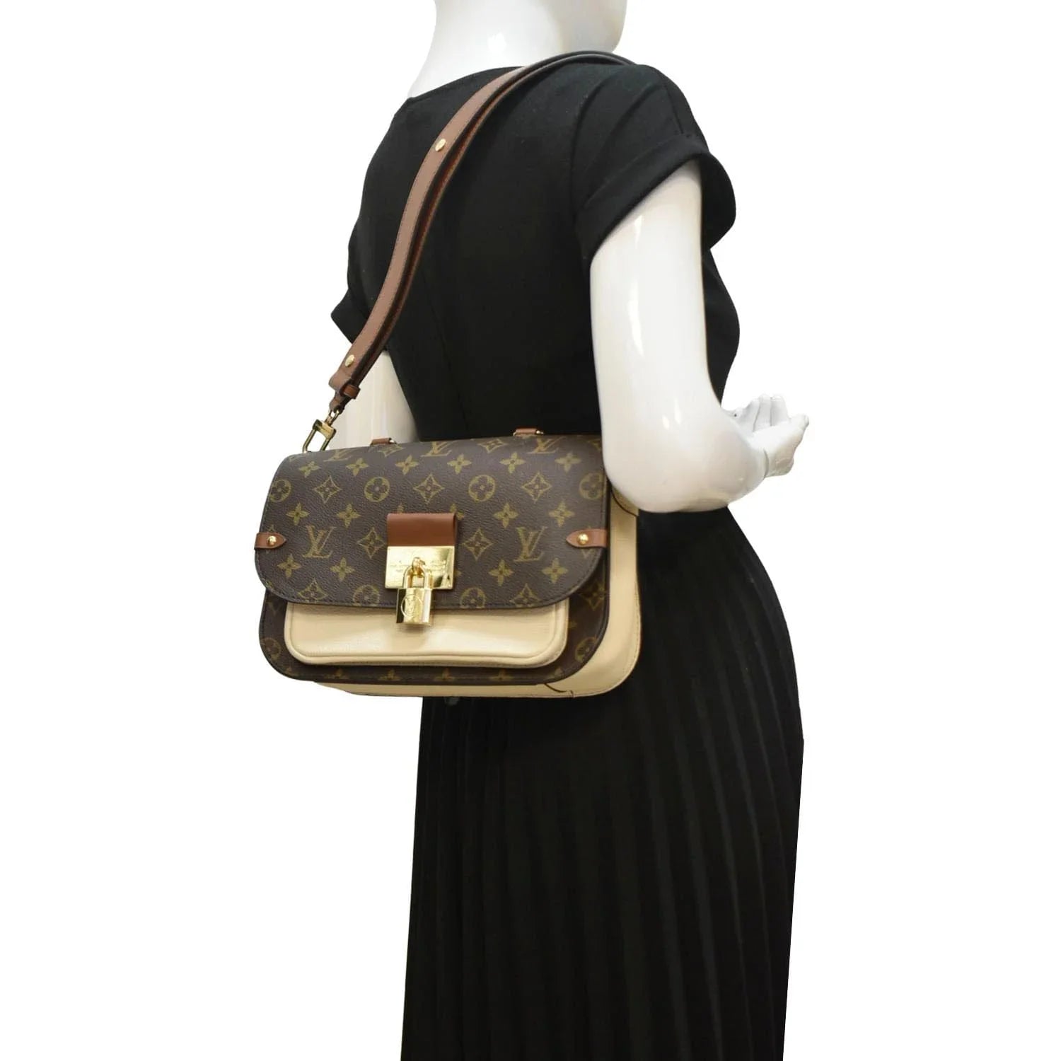 Creme Vaugirard Bag Monogram Shoulder Canvas Pre-owned