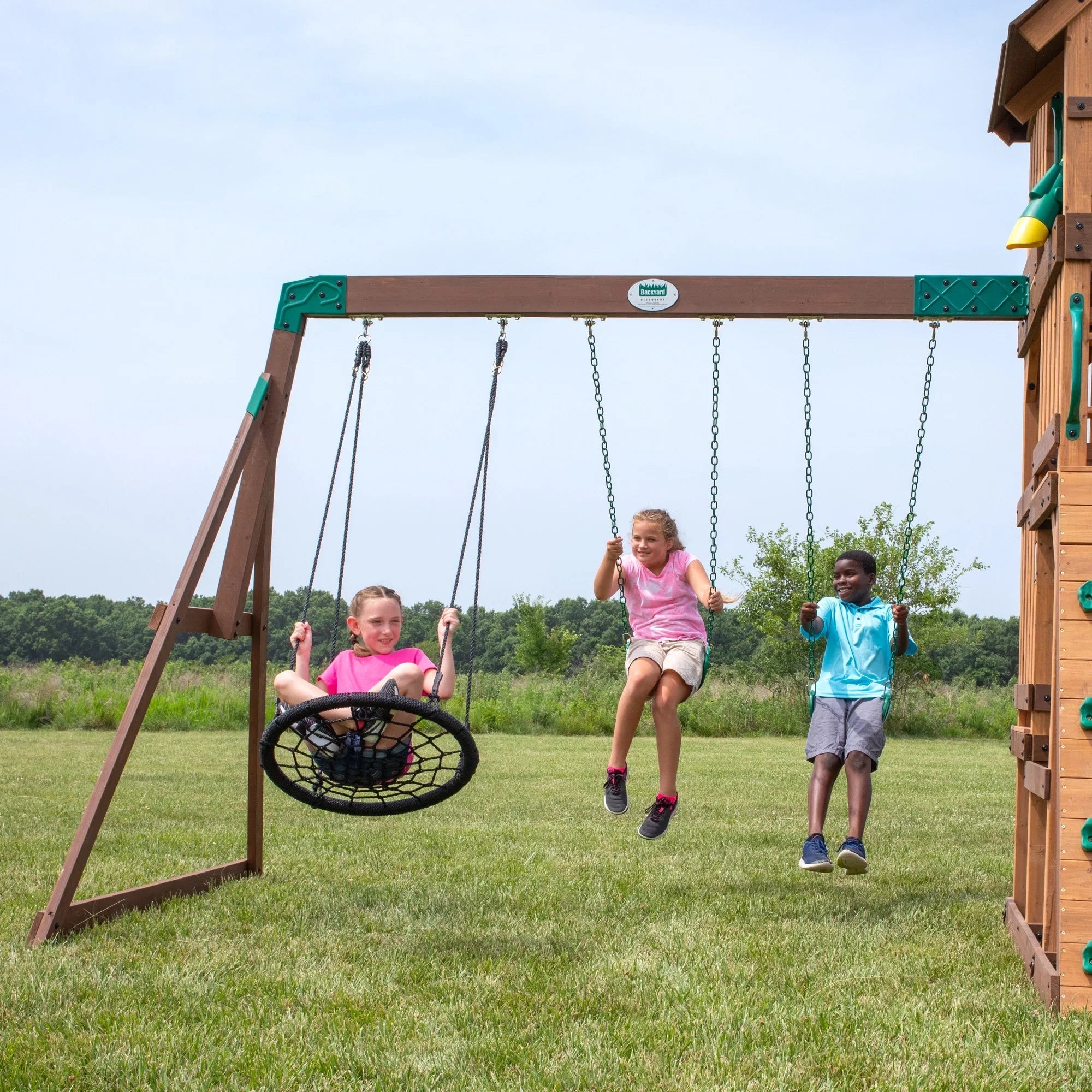 Swing Set Highlander Backyard Discovery
