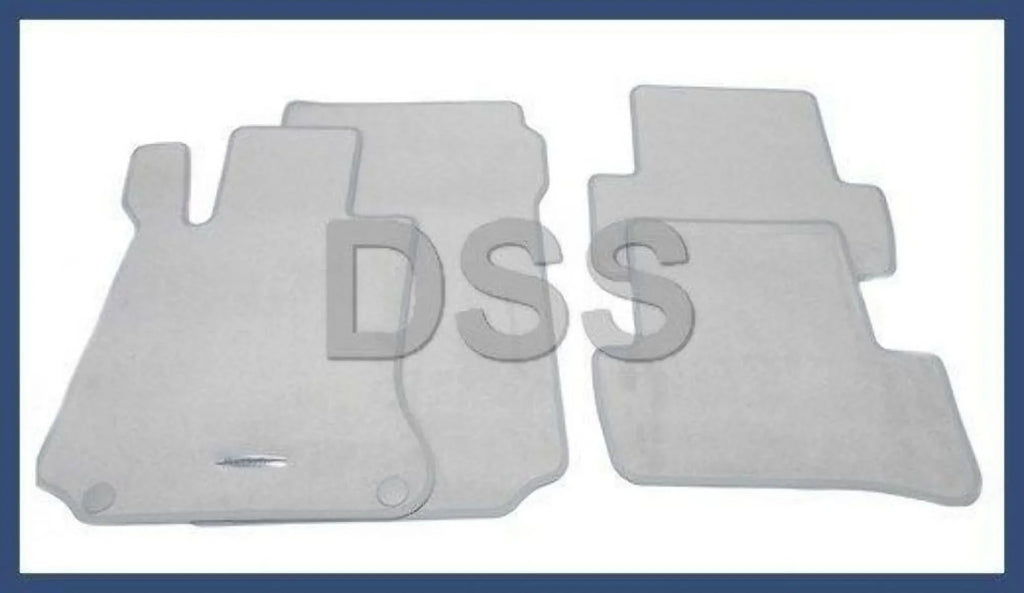 Genuine Floor Cloth C300 Mat New C350 Carpeted C250 Set OEM Set Beige