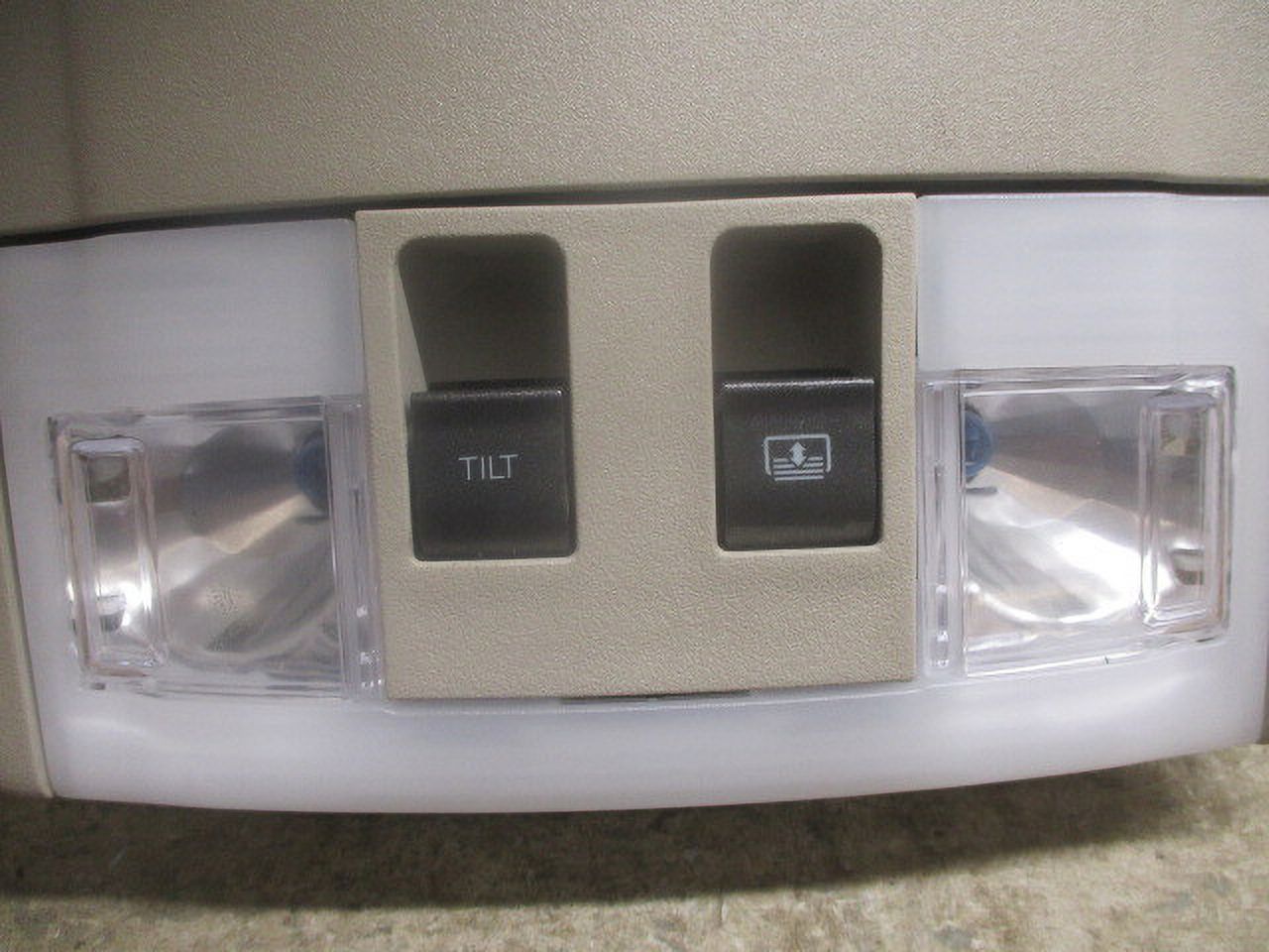 Pre-Owned Lincoln 11 OEM w/Sunroof Console Roof MKT (Good) LKQ 12 10 Overhead