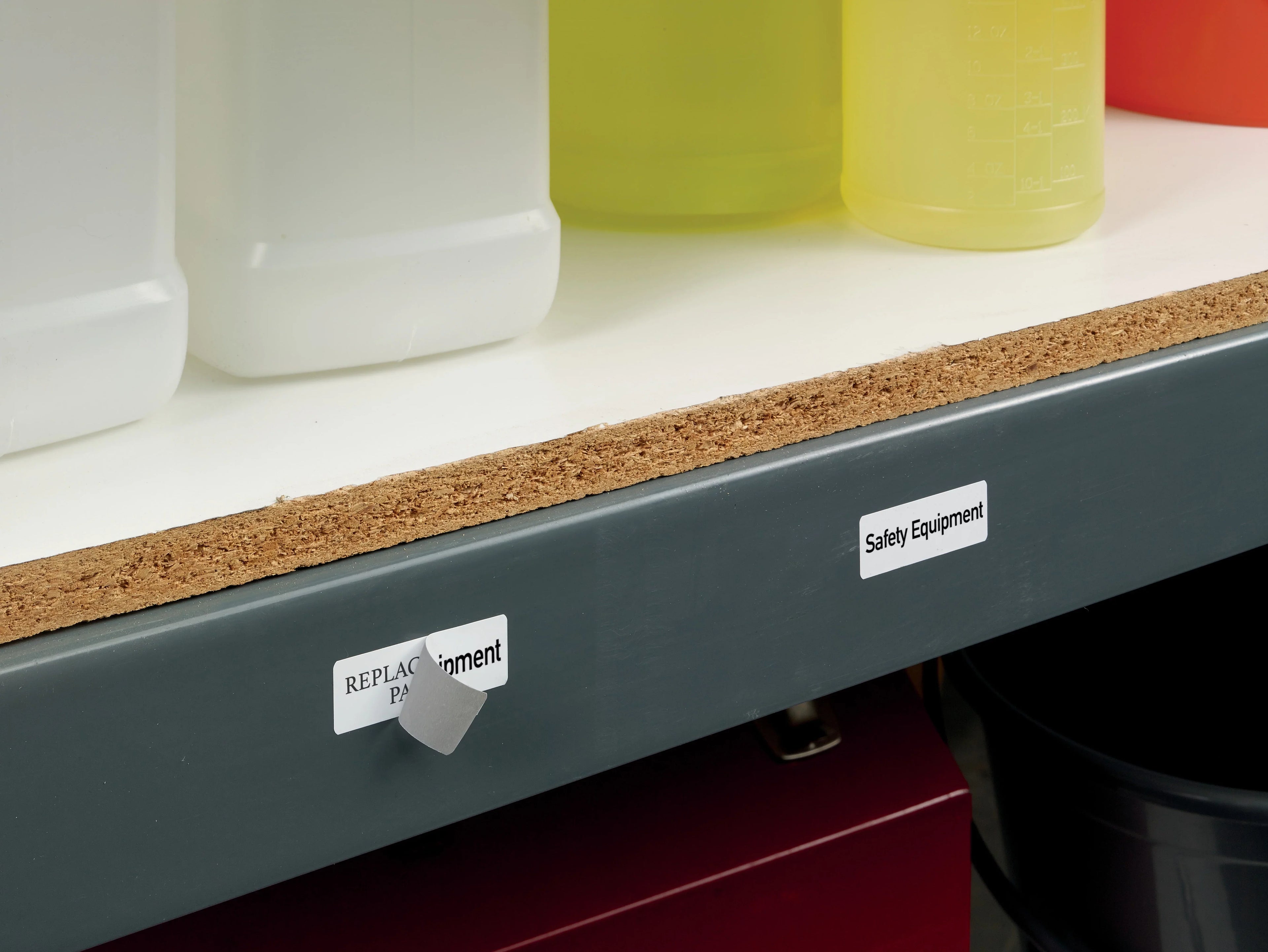 Durable Labels, 3,000 2/3" TrueBlock (61533) Avery Permanent Technology, Labels x Adhesive, ID 1-3/4",