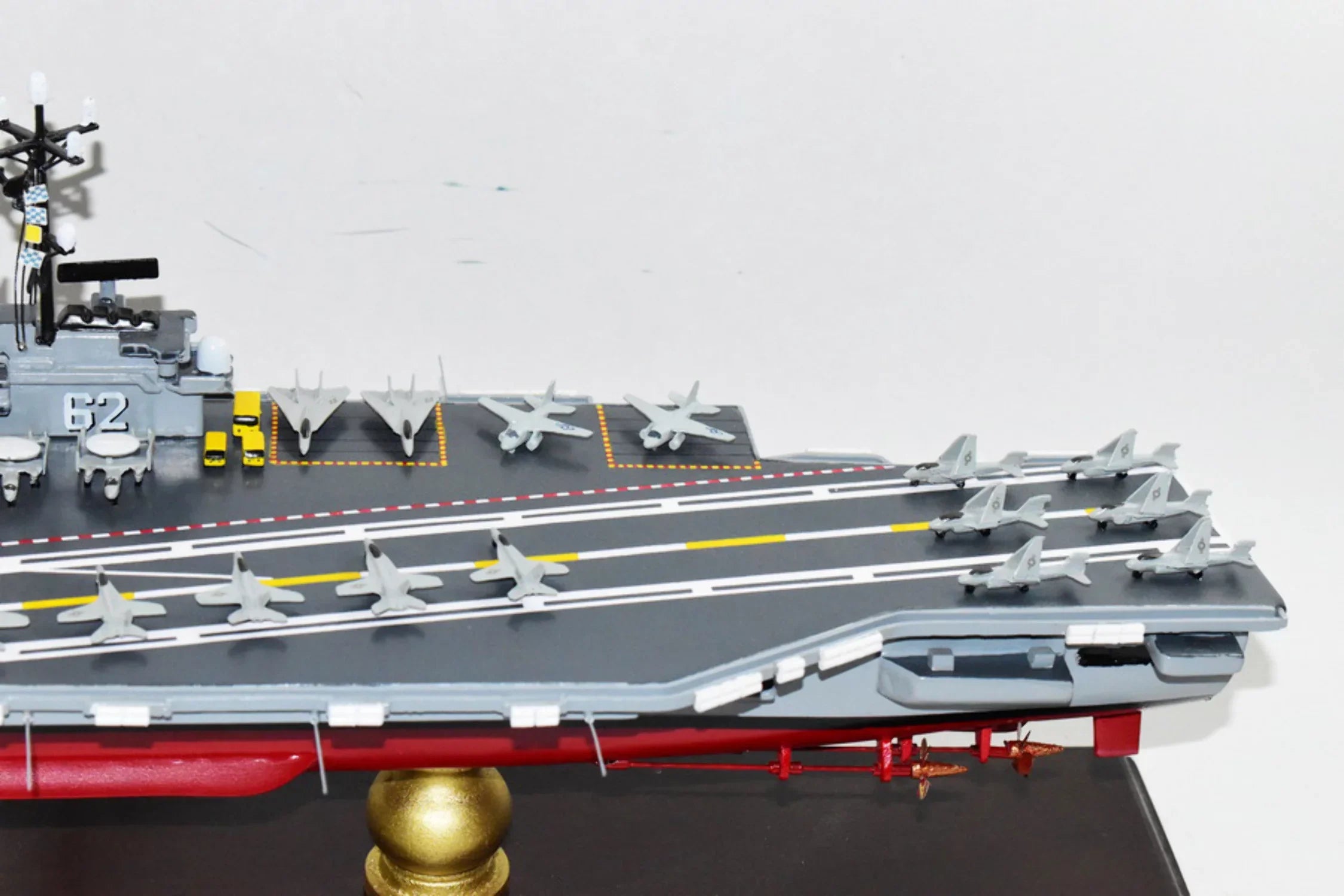 USS Carrier Aircraft Class Model,Mahogany,Forrestal Independence CV-62 Model,Navy,Scale