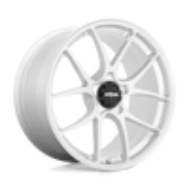 Bolt Pattern mm 5 35 20 x Offset R900209565-35T x in. LTN R900 Wheel, Gloss Silver 114.3 mm 9.5